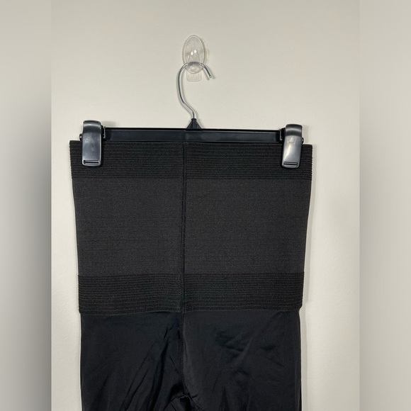 Under Where? Luxury Collection Black Shapewear Size L - Picture 7 of 8